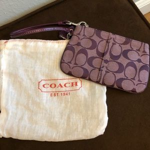 Coach Signature C Wristlet